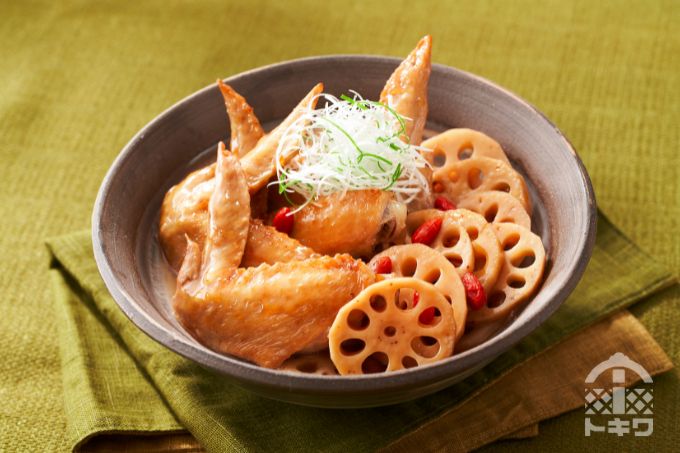 れんこんと手羽先の煮物