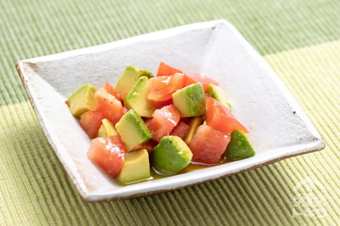 トマトとアボカドのマリネ | トキワさん家のキッチン