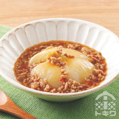 まるごと新玉ねぎのピリ辛そぼろ